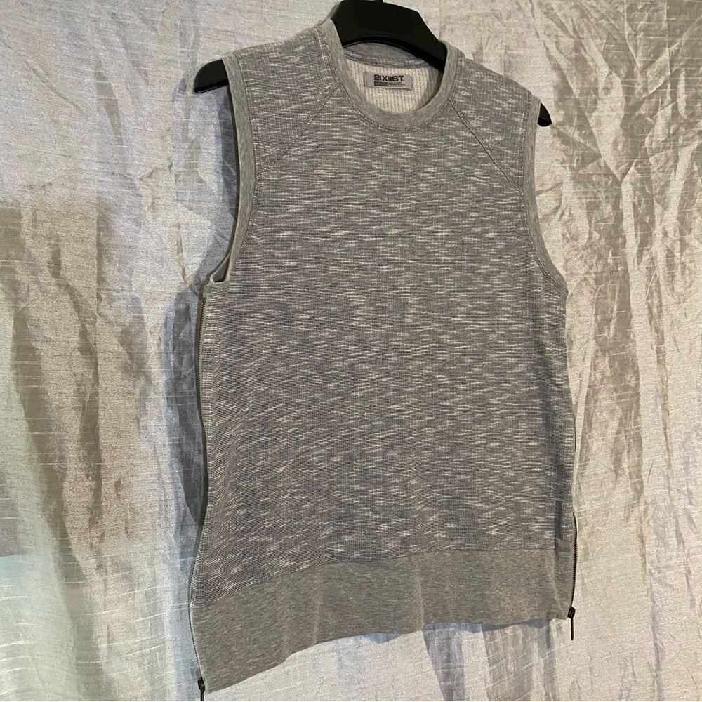 2 (X)ist MENS thermal side zip tank top, SZ S GUC, see pics fun men’s gym shirt